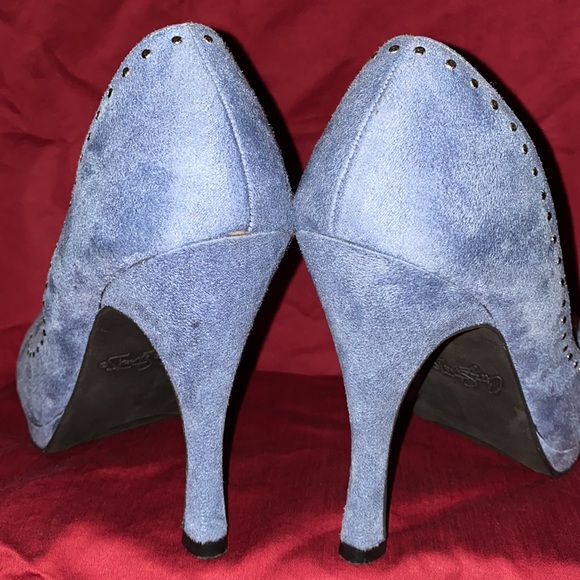 Some thing blue! City Streets 👠 - Picture 5 of 11